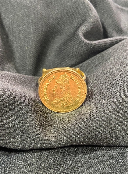 Queen Victoria ring
