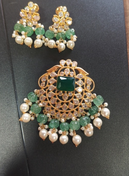 Pendant