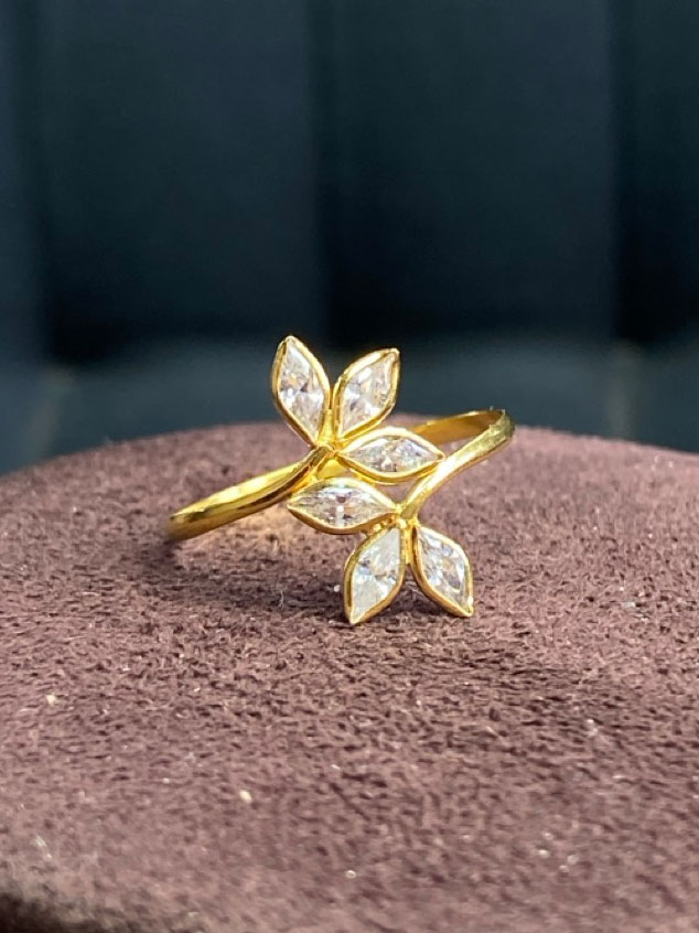 14kt cute ring in leaf pattern | Atharv Jewels