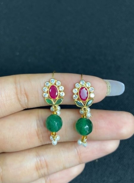 Green and pink flowers earrings