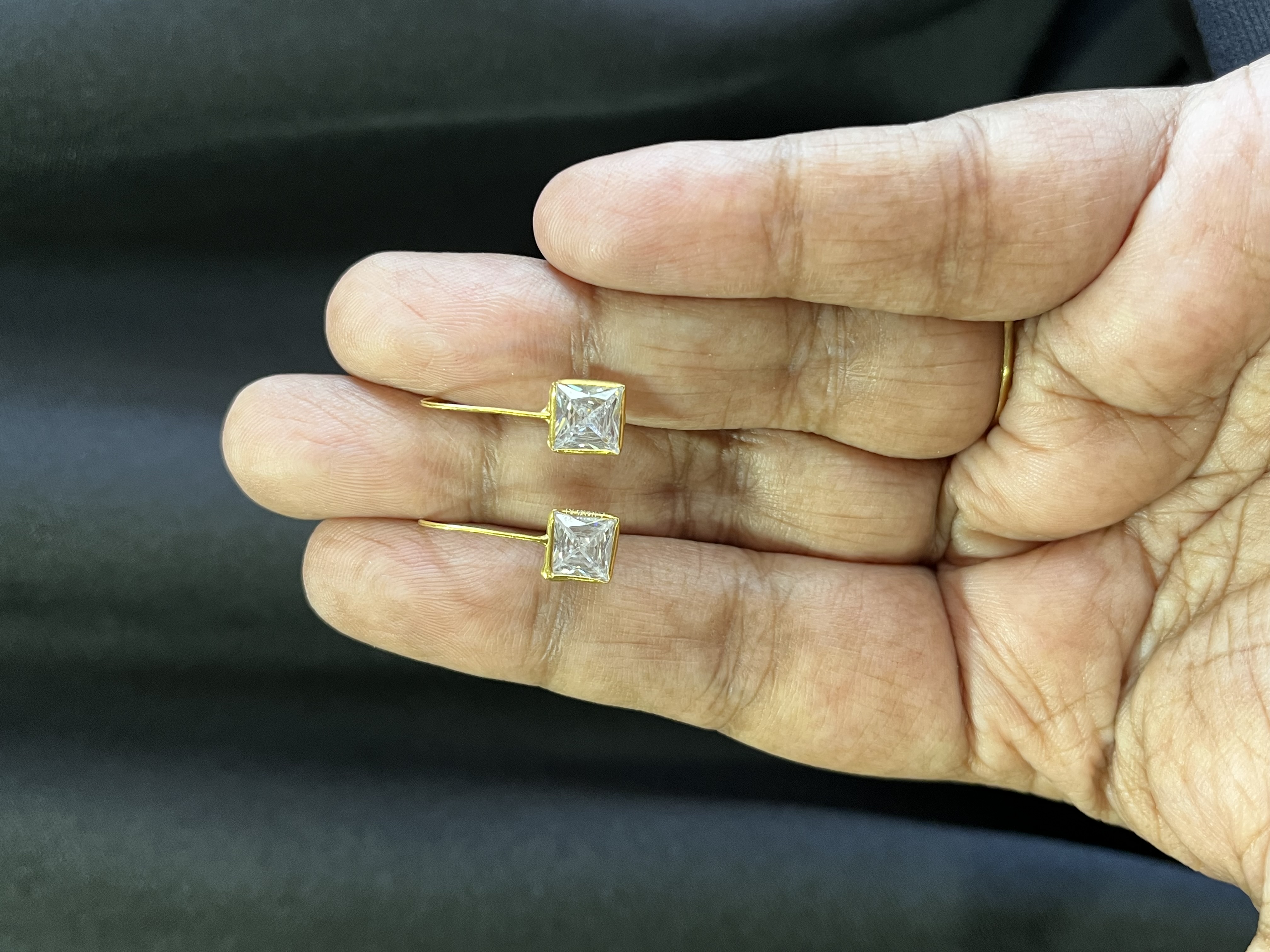 White square earrings