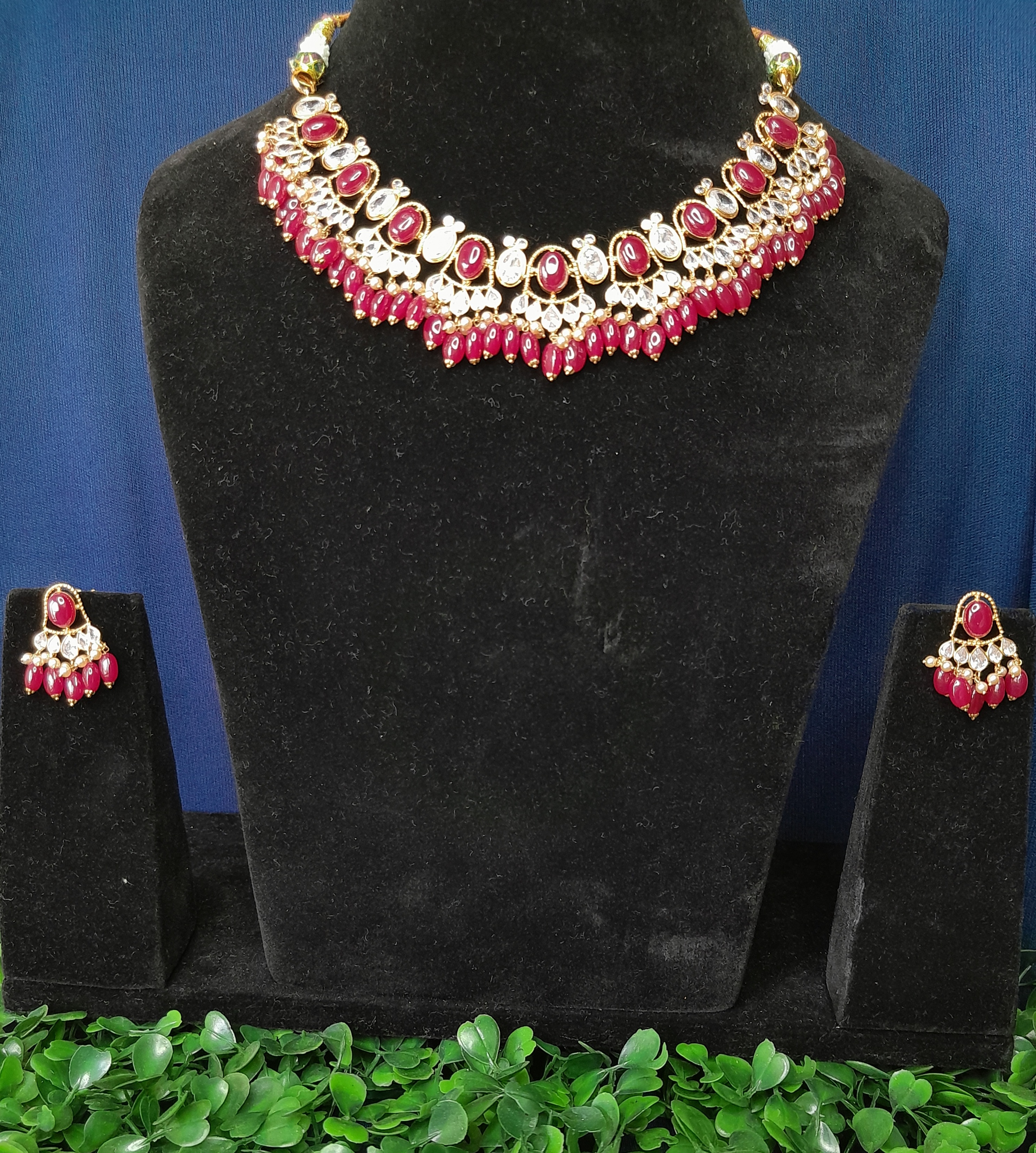 Pink stones studed gold necklace set