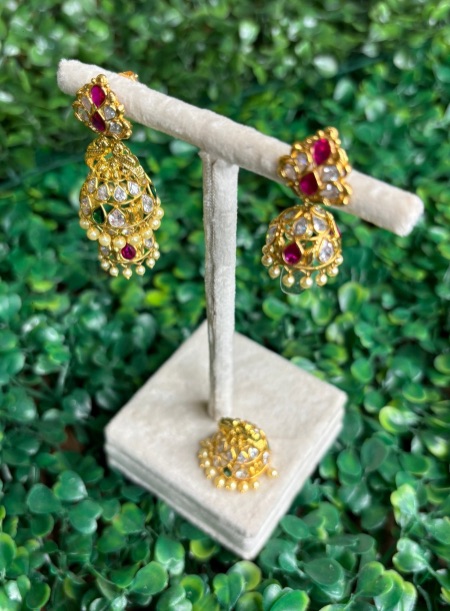 Elegant Jhumka earring