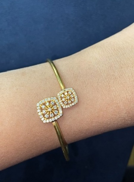 14kt adjustable Swarovski bracelet